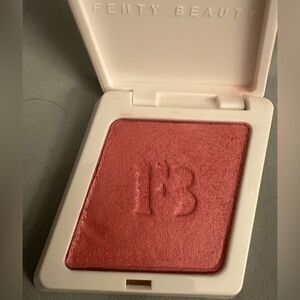 Fenty Beauty Cheeks suede blush 09